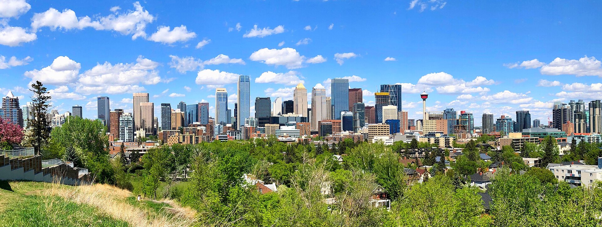 Downtown Calgary skyline on a bright chinook day